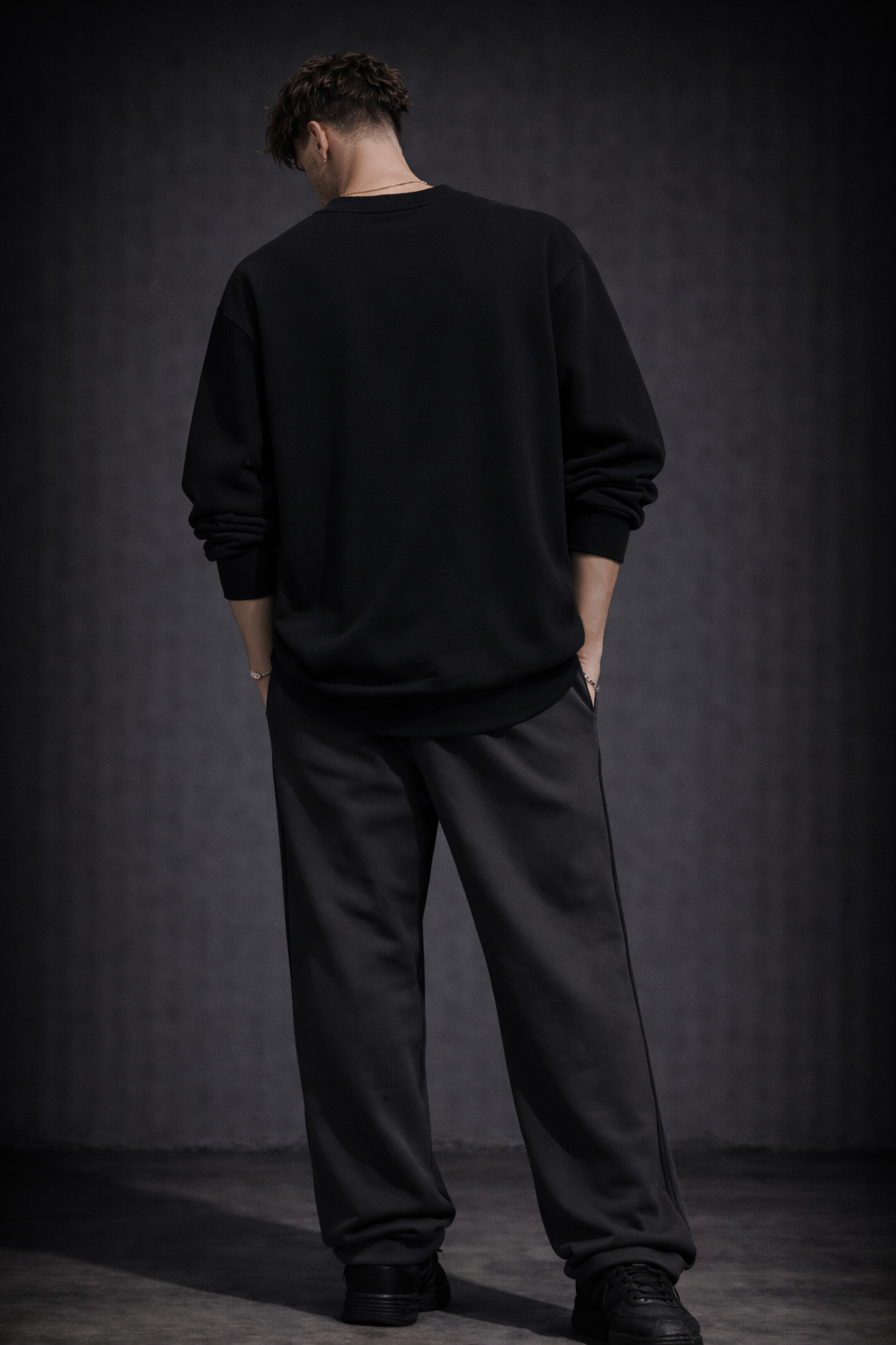 Varsity Inspired Crewneck (Black)
