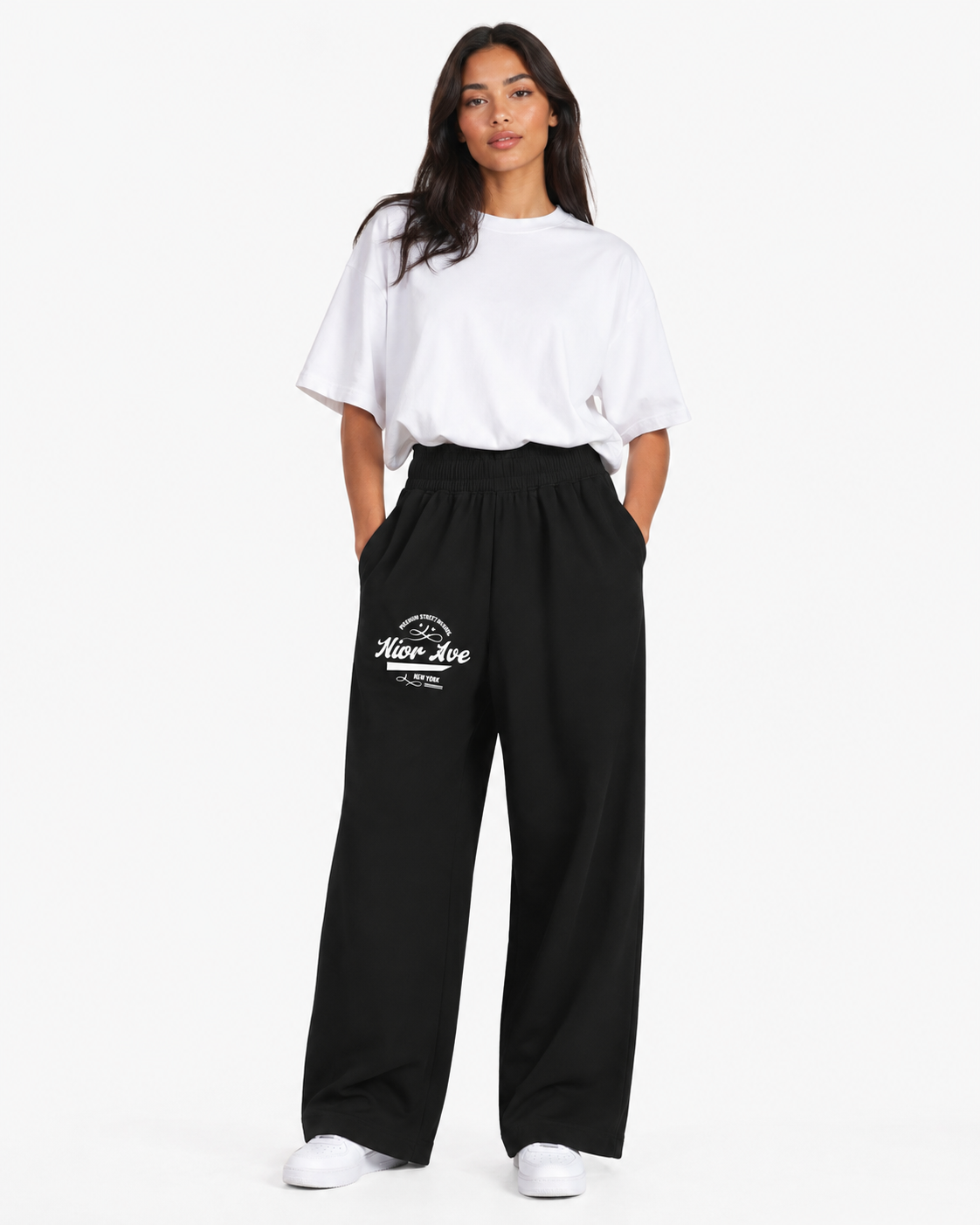 Varsity Emblem Women's High Rise Pants (Black)
