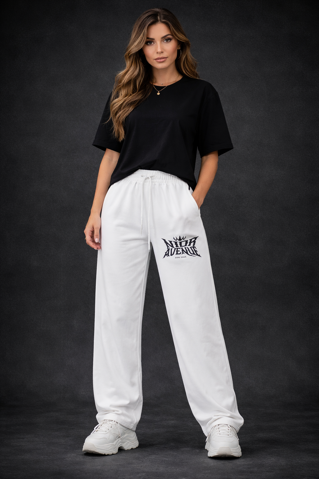 Women's Studio Sweatpants (white)
